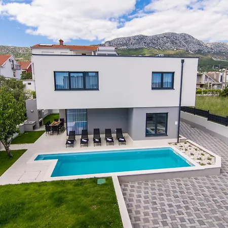 Villa Kastel One Kastela