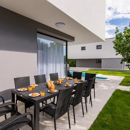 Villa Kastel One Kastela