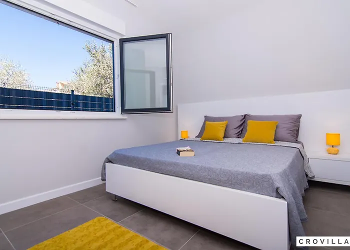 Vila Kastel One Kastela