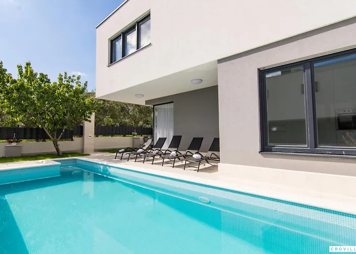 Vila Kastel One Kastela